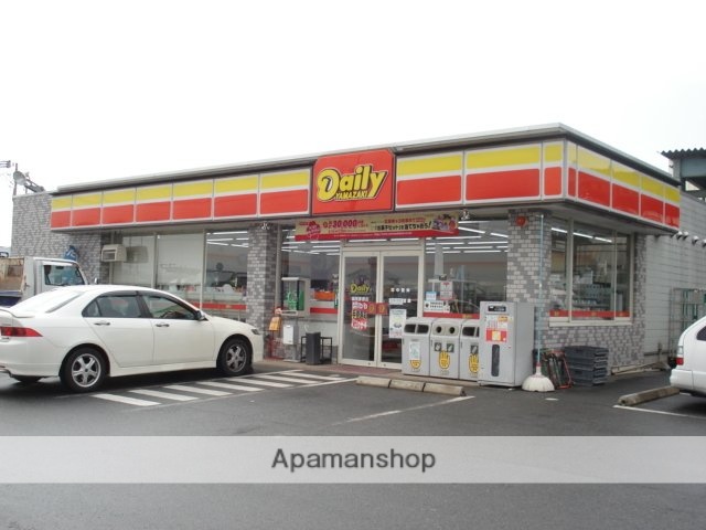 その他　コンビニ（その他）まで100m