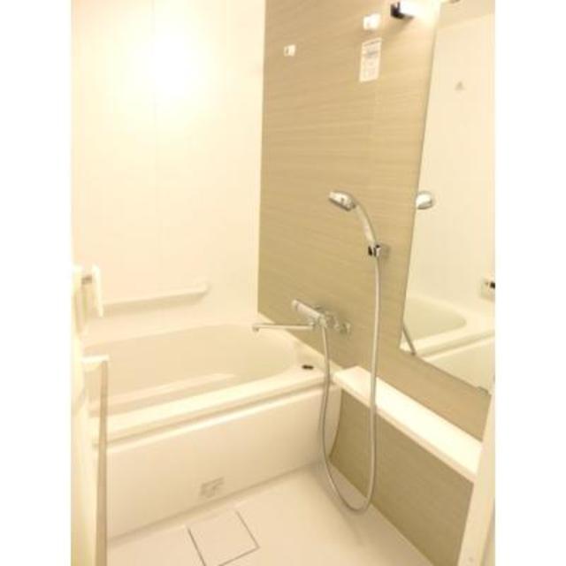 バス・シャワールーム　※写真は同タイプ住戸です。