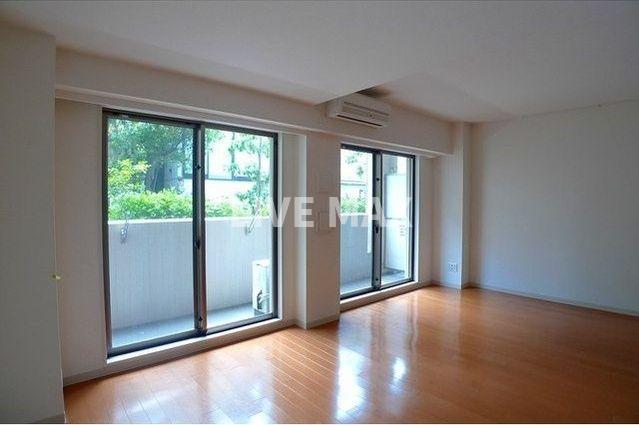 居室・リビング　別号室参考写真