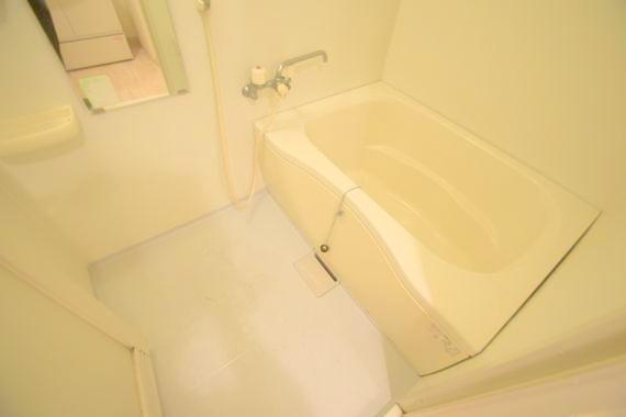 バス・シャワールーム　日々の暮らしに欠かせないお風呂です