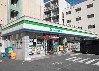 コンビニ　ファミリーマート 浪速塩草店（コンビニ）まで735m