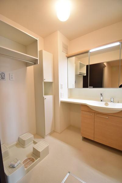 洗面設備　※同物件別室※