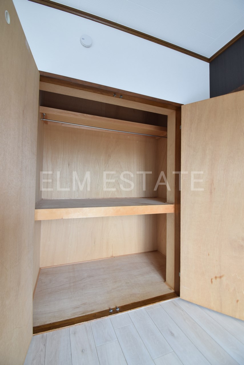 収納　同一物件別部屋の写真になります。