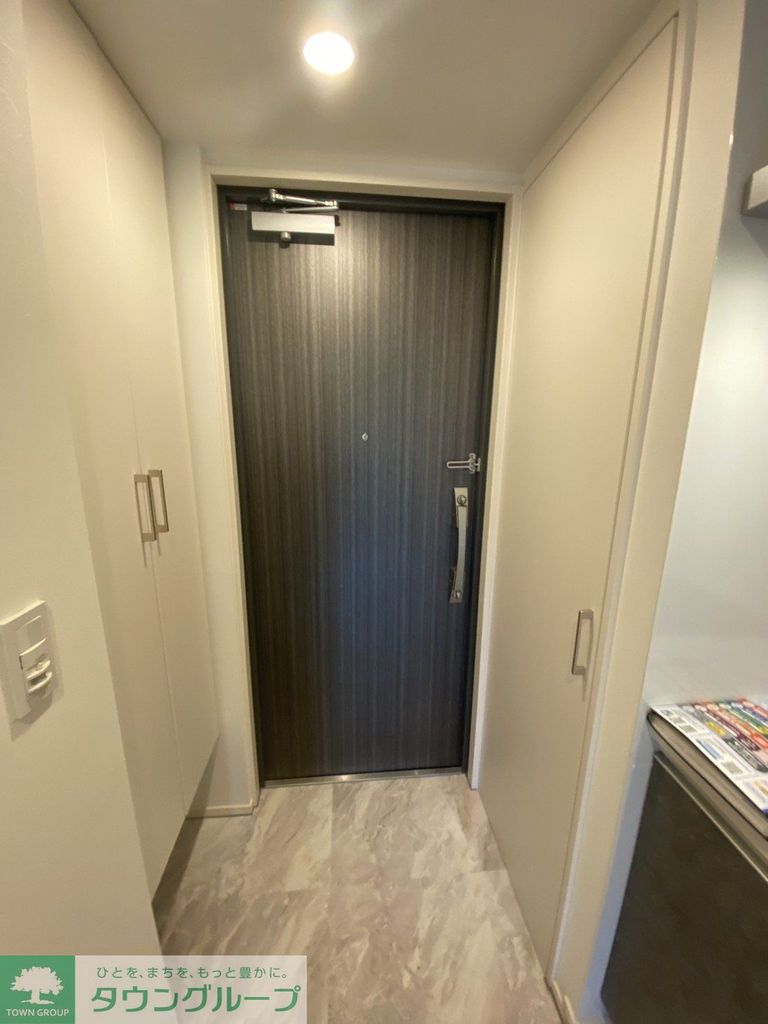 玄関　お部屋探しはタウンハウジングへ♪
