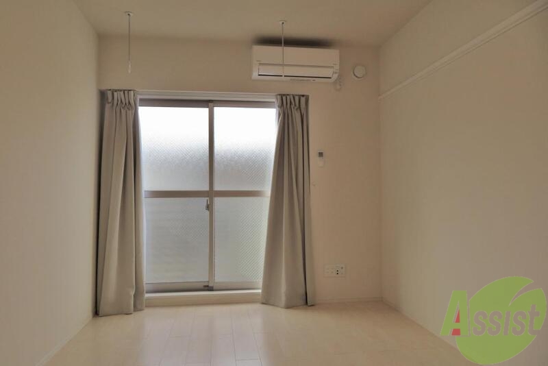 居室・リビング　シンプルな造りがなんとも使いやすい。そんな間取りです。