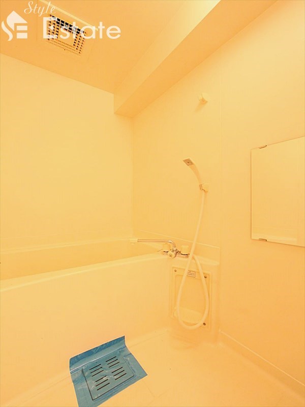 バス・シャワールーム　バスルーム