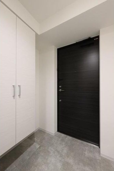 玄関　明るい玄関です