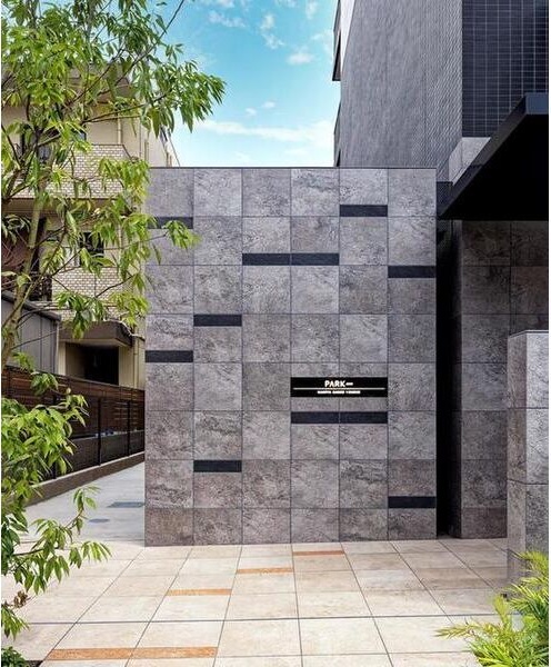 エントランス　毎日通るエントランスはこのようになっています