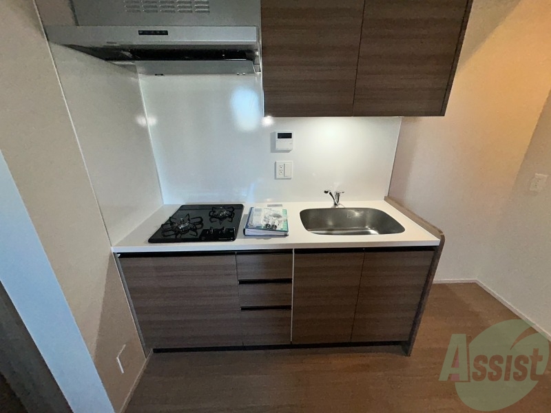 キッチン　ガスコンロが２口付いているので料理もしやすいです。