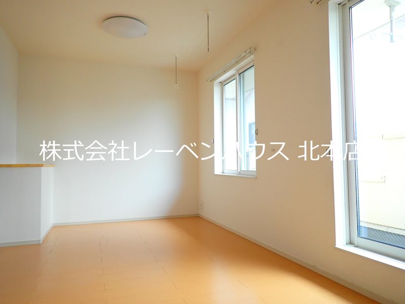 その他　同物件角部屋参考写真