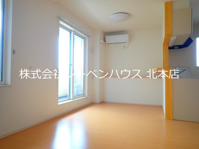 居室・リビング　同物件角部屋参考写真