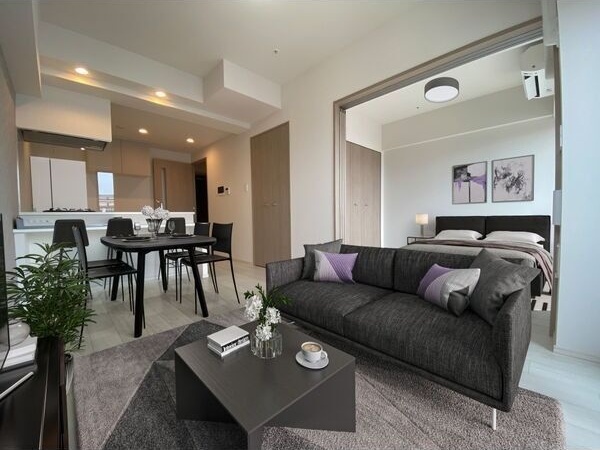 居室・リビング　初期費用分割可★ご希望の場所まで無料送迎サービス付♪