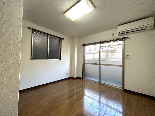 居室・リビング　参考写真。