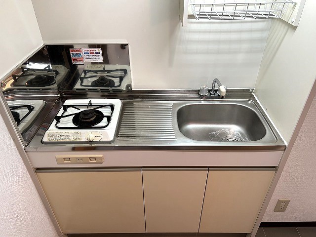 キッチン　参考写真。