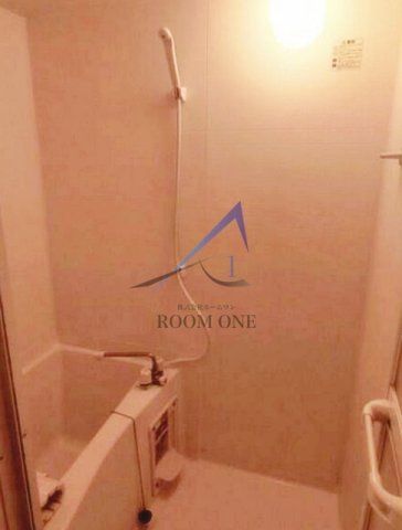 バス・シャワールーム　お風呂です。