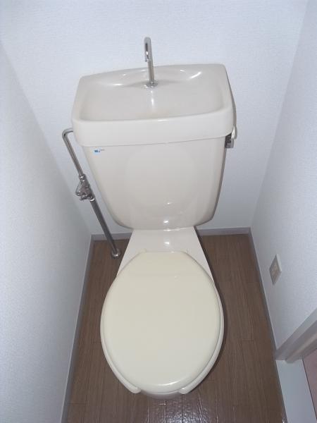 トイレ　トイレ