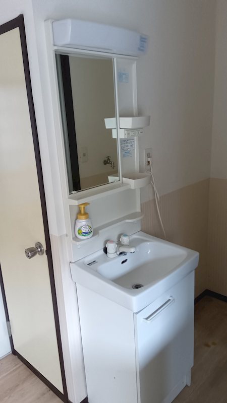 洗面設備　参考写真