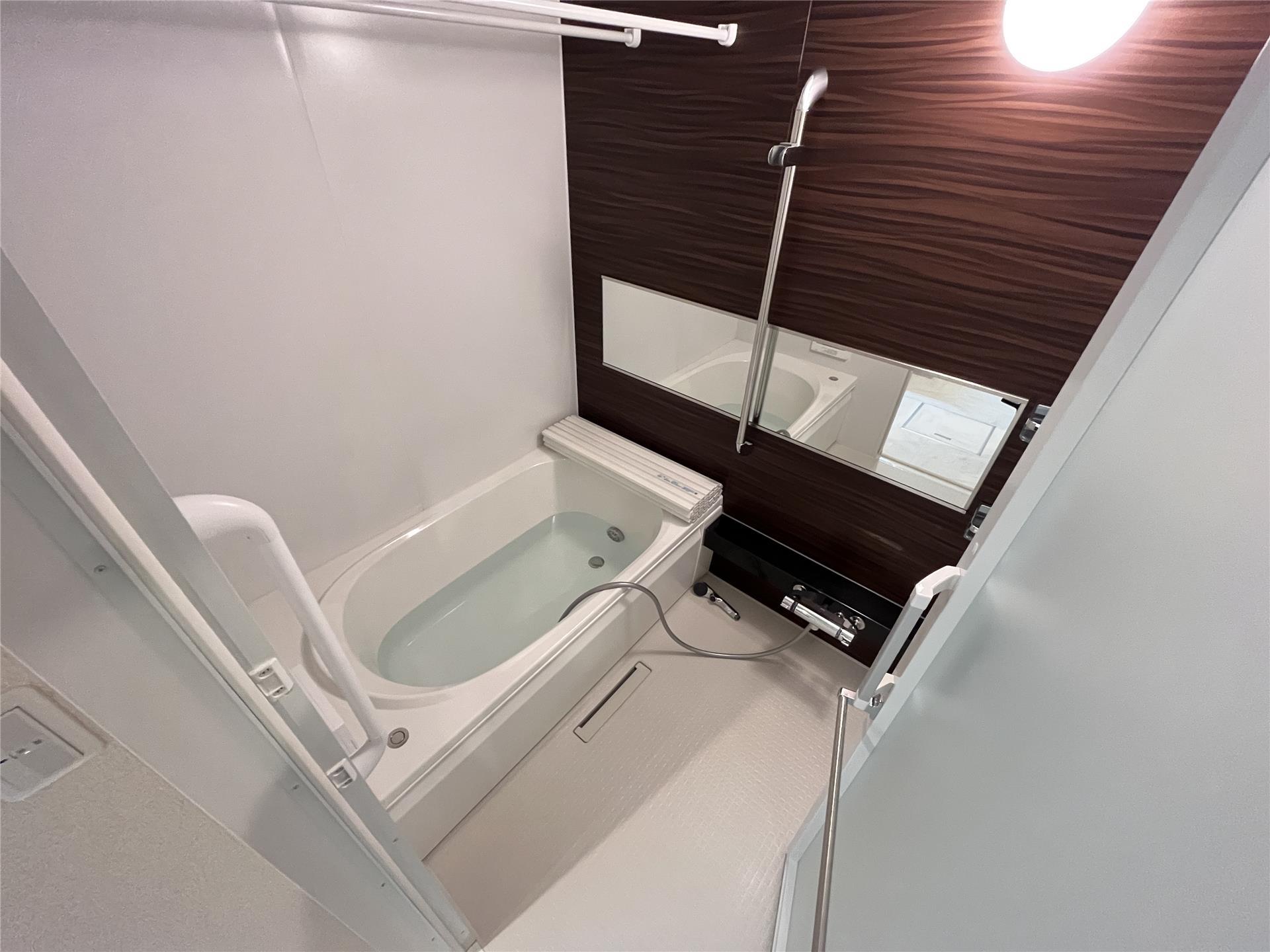 バス・シャワールーム　浴室