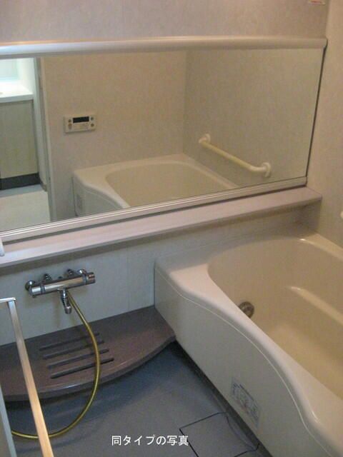 バス・シャワールーム　日々の疲れを癒すお風呂付です