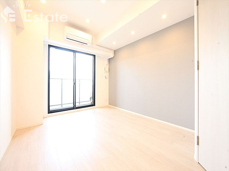 居室・リビング　内装