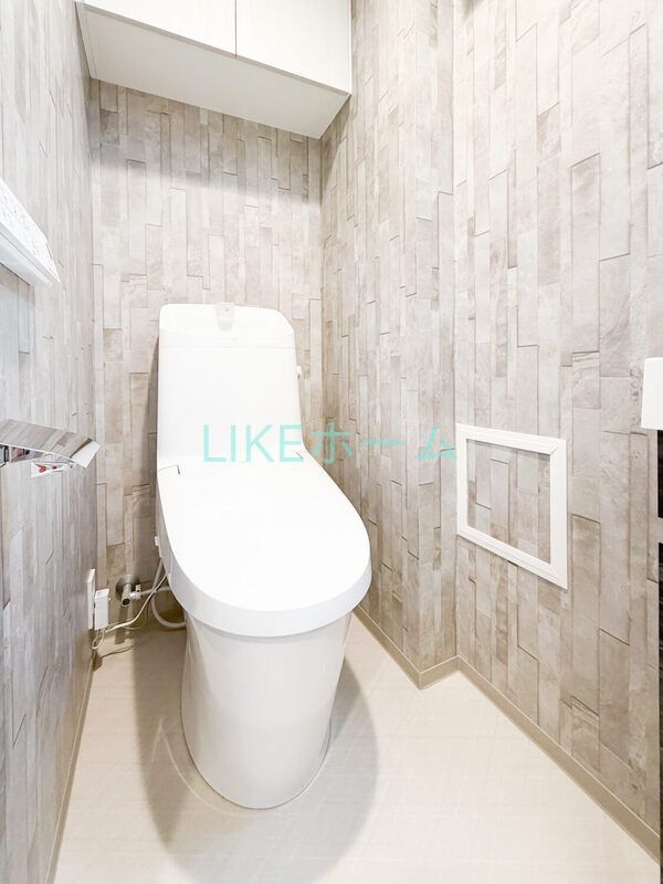 トイレ　トイレ