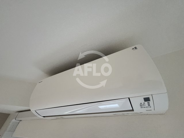 その他設備　アドバンス江坂ラシュレ　エアコン
