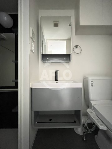 洗面設備　アドバンス江坂ラシュレ　洗面台