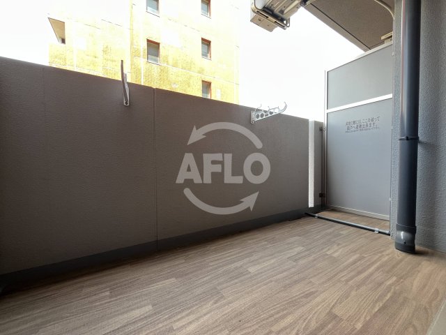 バルコニー　アドバンス江坂ラシュレ　バルコニー