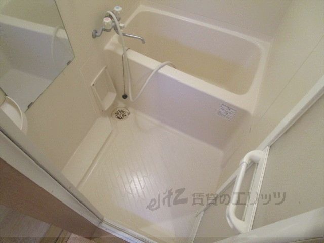 バス・シャワールーム　風呂