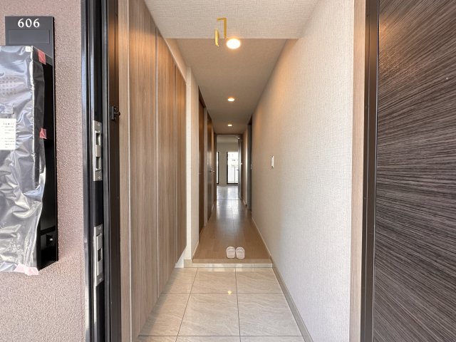 玄関　同一タイプです。