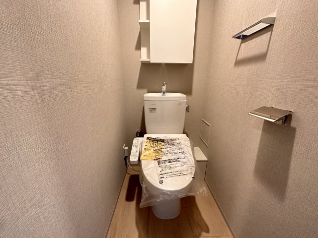 トイレ　同一タイプです。