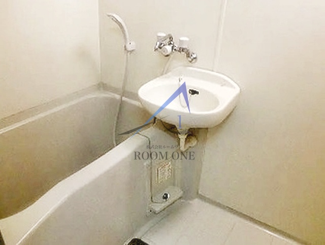 バス・シャワールーム　お風呂です。