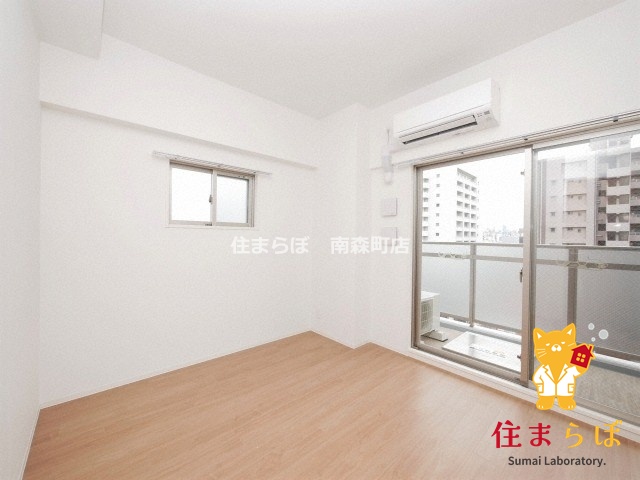 居室・リビング　「“合う暮らし”を、LINEで一緒に描こう。」