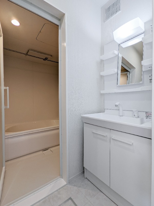 洗面設備　図面と現状に相違がある場合には現状を優先