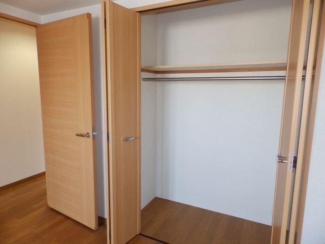 収納　どんな服をしまいますか？