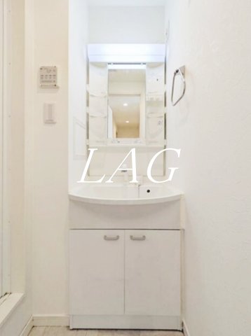 洗面設備　洗面台です。