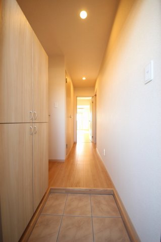 玄関　ゆったりとした玄関です