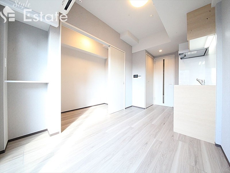 居室・リビング　内装