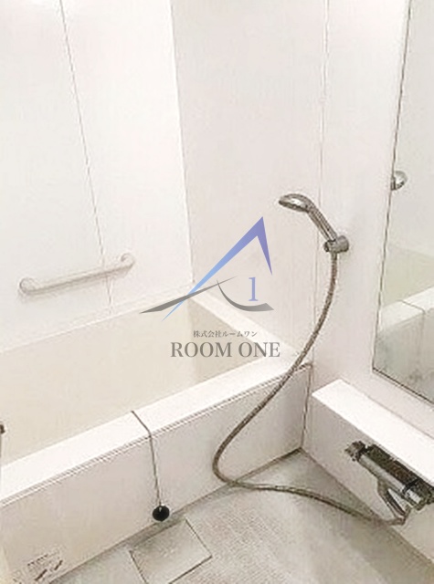 バス・シャワールーム　お風呂です。