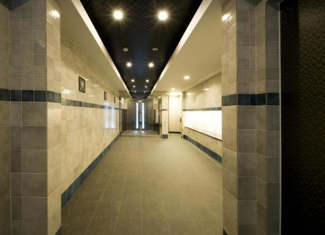 エントランス　１階エントランス