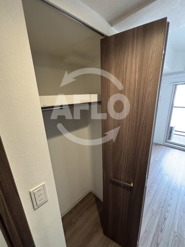 収納　アドバンス大阪クラージュ　クローゼット