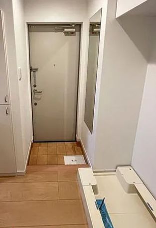 玄関　弊社は都内全域の物件をご紹介可能です！