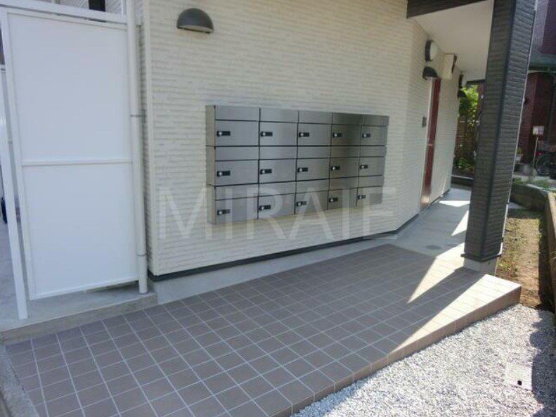 エントランス　エントランス