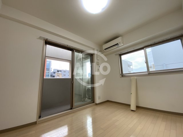 居室・リビング　コンフォート大阪天満宮　洋室