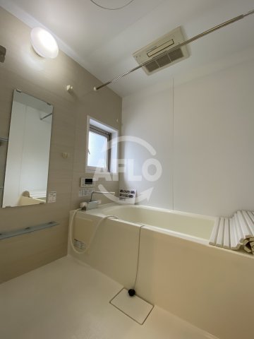 バス・シャワールーム　コンフォート大阪天満宮　バスルーム