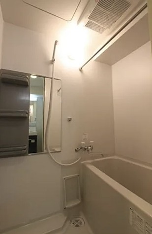 バス・シャワールーム　風呂