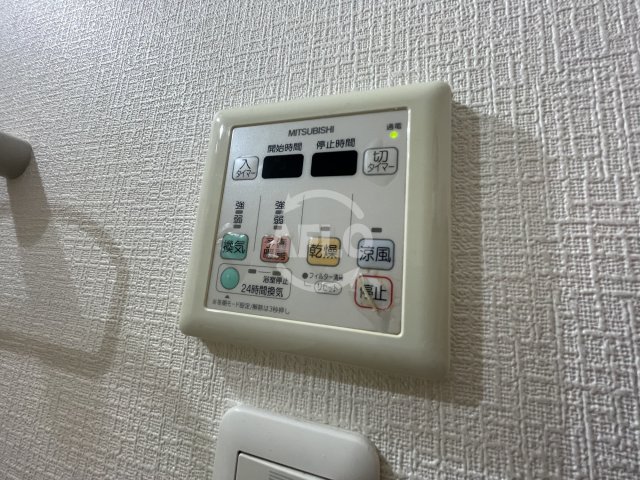 その他設備　ルクレ阿波座レジデンス　浴室乾燥機