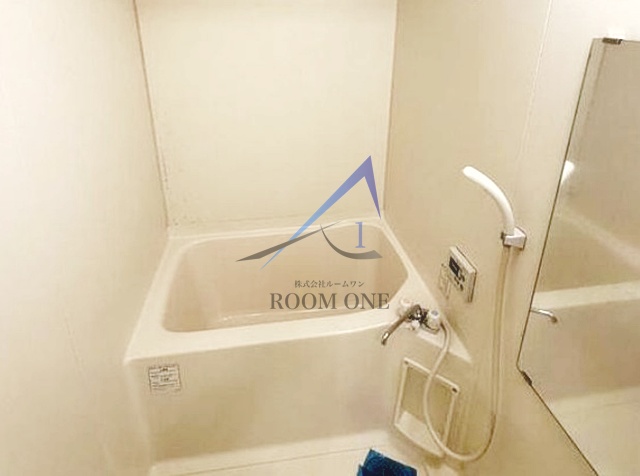 バス・シャワールーム　お風呂です。