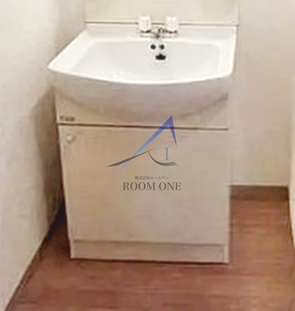 洗面設備　洗面台です。