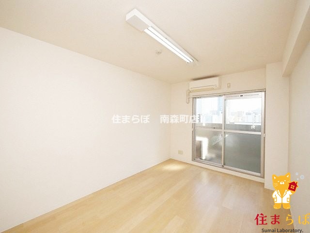 居室・リビング　「“合う暮らし”を、LINEで一緒に描こう。」